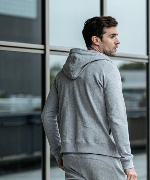 ウノピゥウノウグァーレトレ パーカースウェット上下　 グレー　XLサイズ ウノピゥウノウグァーレトレ パーカースウェット上下 グレー XLサイズ