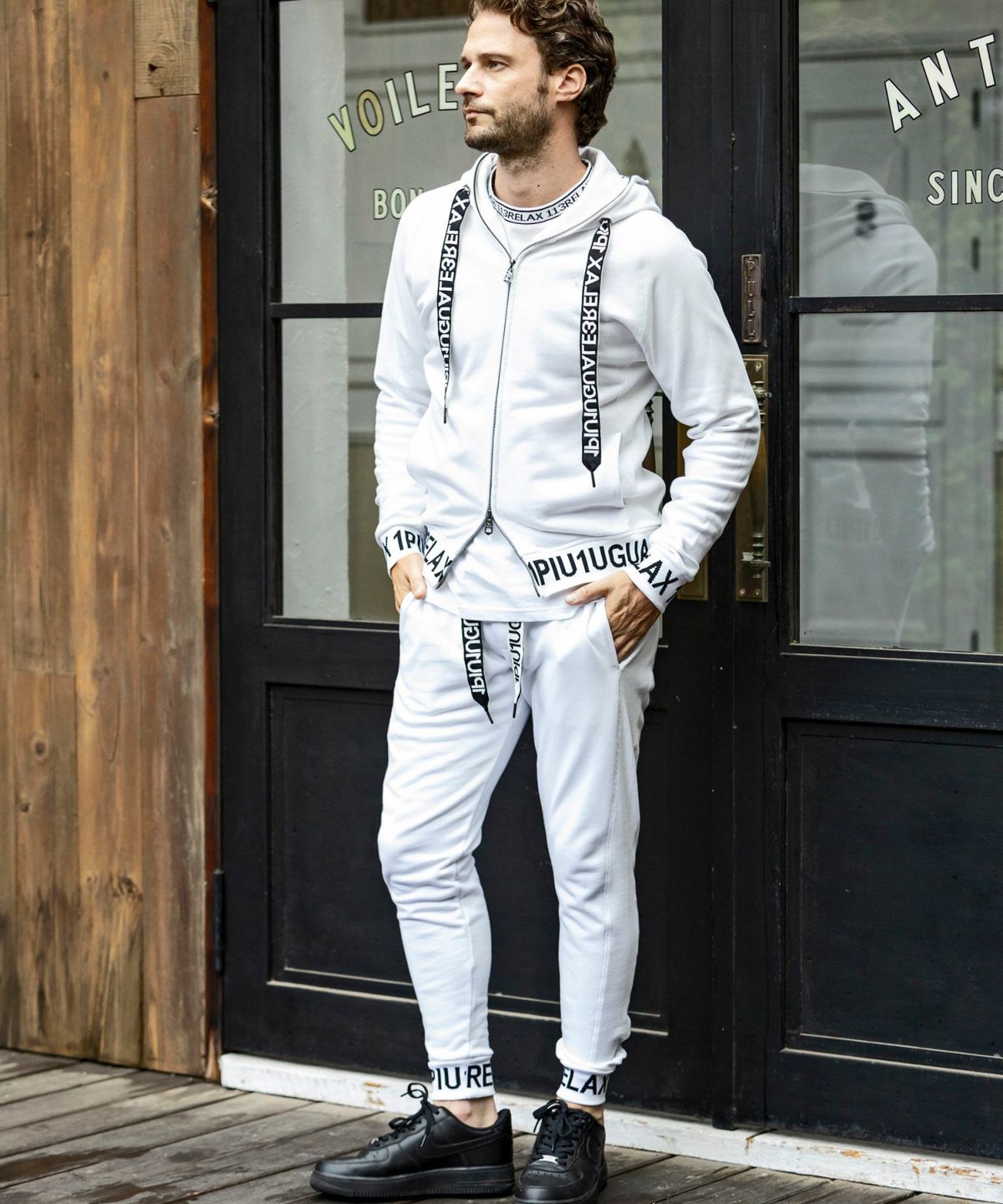 1PIU1UGUALE3 RELAX(ウノピゥウノウグァーレトレ リラックス)ワイド