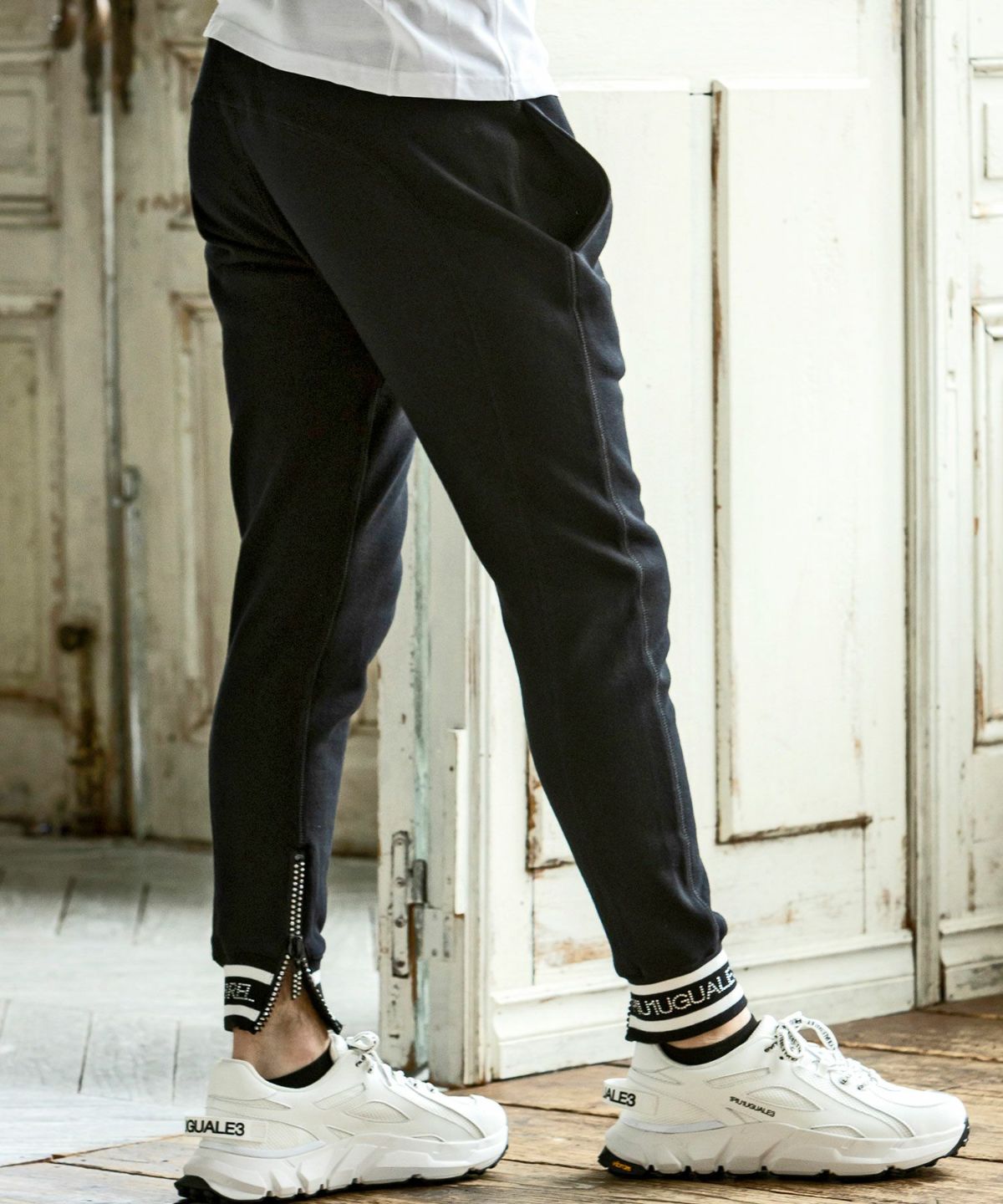 1PIU1UGUALE3 RELAX(ウノピゥウノウグァーレトレ リラックス)ライン