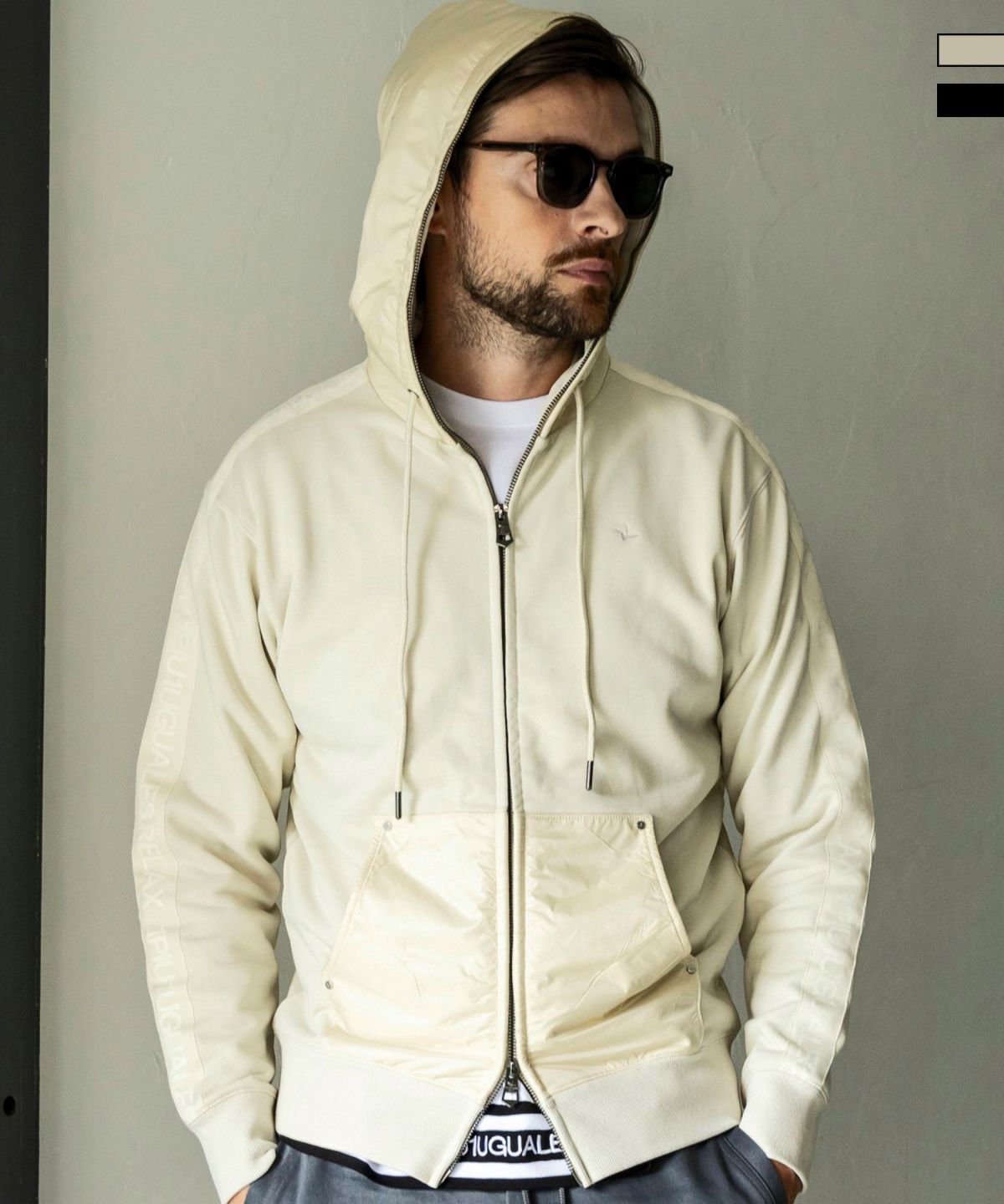 1piu1uguale3 relax パーカー 1PIU1UGUALE3 RELAX - 1PIU LOGO HEAVY HOODIE / 刺繍ロゴ