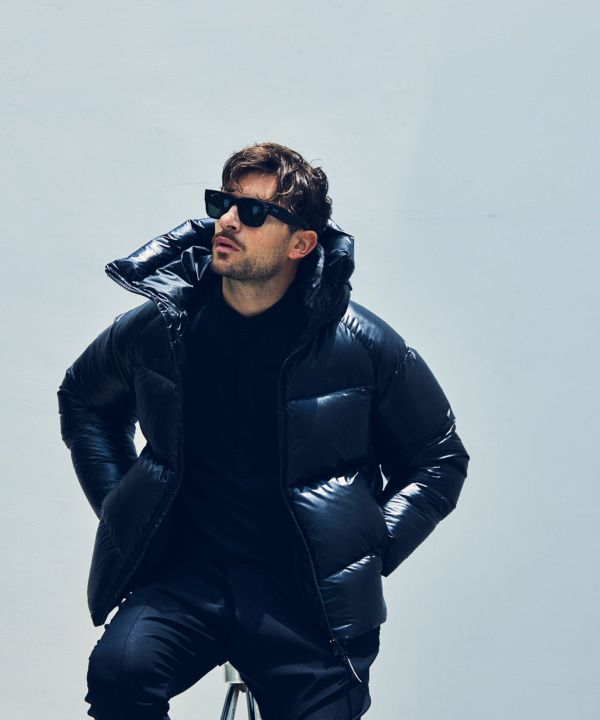 しめじ 1piu1uguale3 MOCHI MOCHI PARKA GR 113 SPORT TECHNICAL MESH CRAZY ZIP UP PARKA［BLACK/CHARCOAL