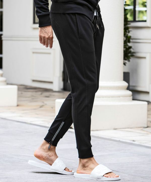 ウノピゥウウノウグァーレトレ　WAFFLE STAND TRACK 上下　S 1PIU1UGUALE3 RELAX(ウノピゥウノウグァーレトレ リラックス)ライン