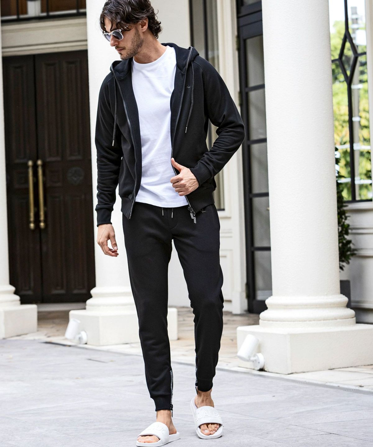 1PIU1UGUALE3 RELAX(ウノピゥウノウグァーレトレ リラックス)ライン