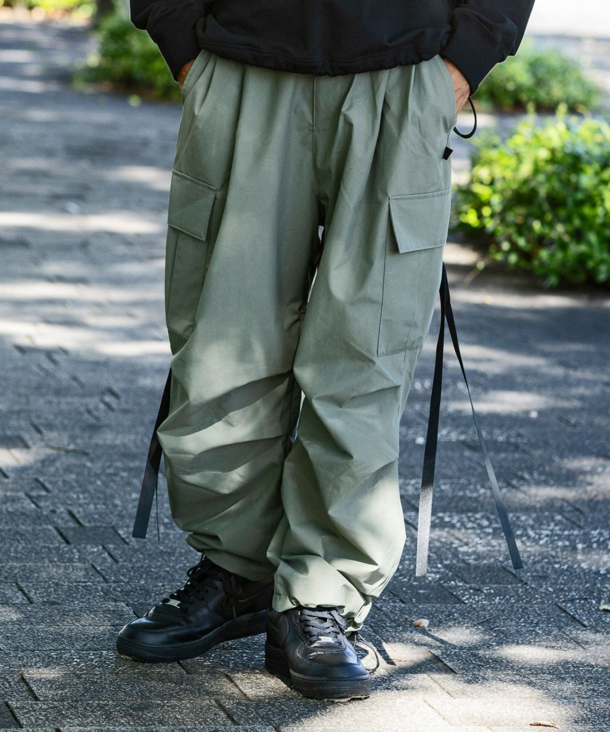 新品タグ付き フェニックス フルオープン パンツ   サイズ M 新品タグ付 フェニックス フルオープン パンツ サイズ M