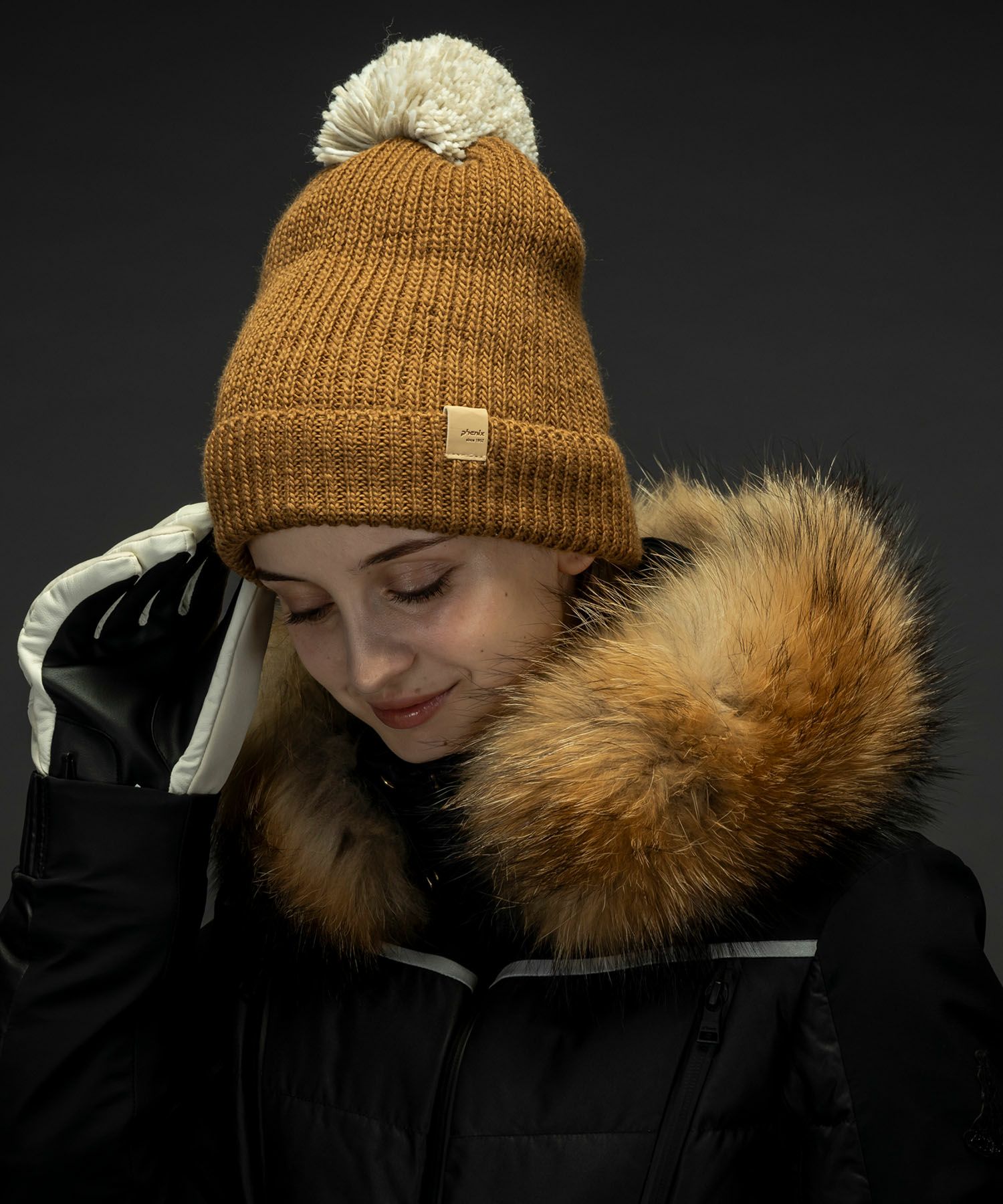 phenix(フェニックス)Mix Pompon Knit Watch ミックスポンポンニット