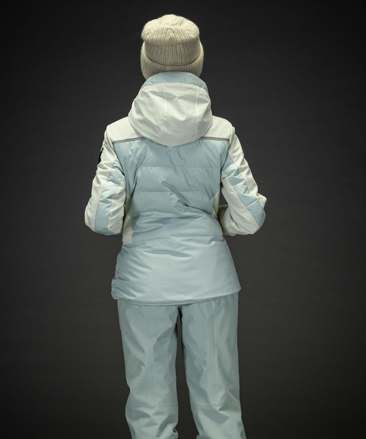 000000036261-06-xl.jpg?t=