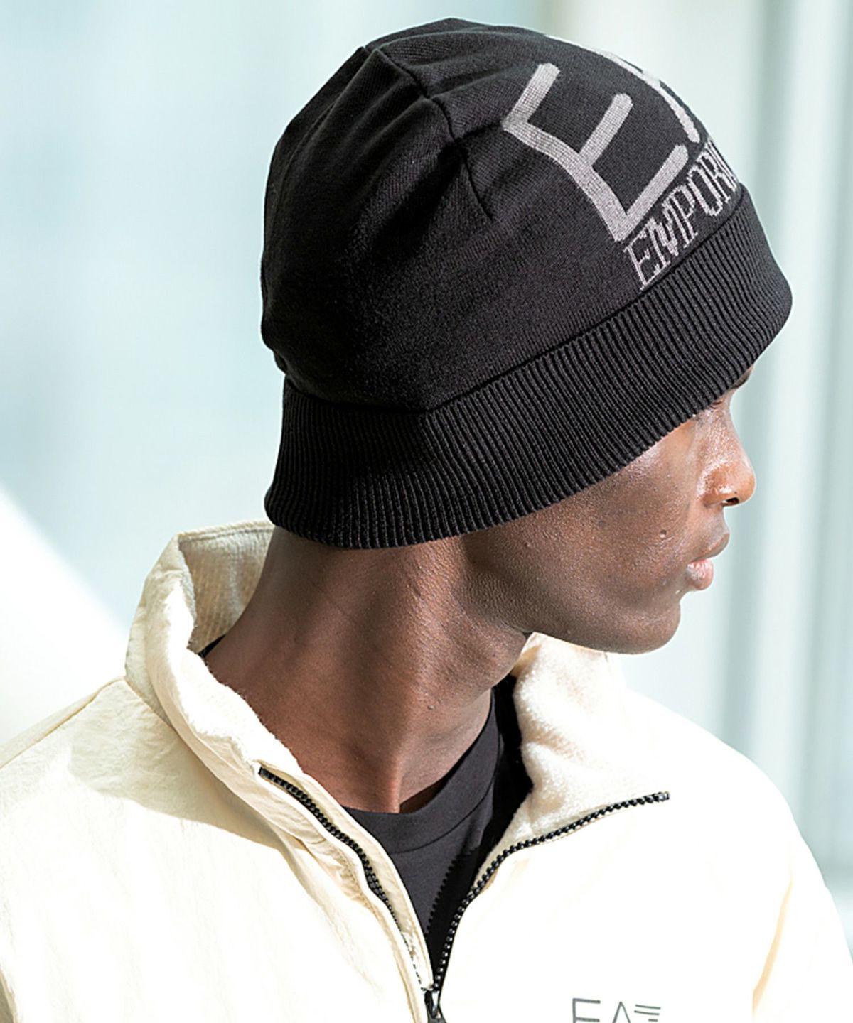 EMPORIO ARMANI EA7(イーエーセブン)ロゴビーニー/ニット帽/ニット