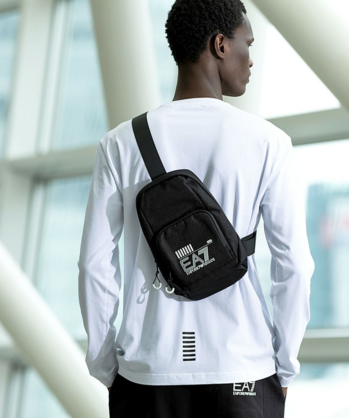 EMPORIO ARMANI EA7(イーエーセブン)ボディバッグ/ショルダー
