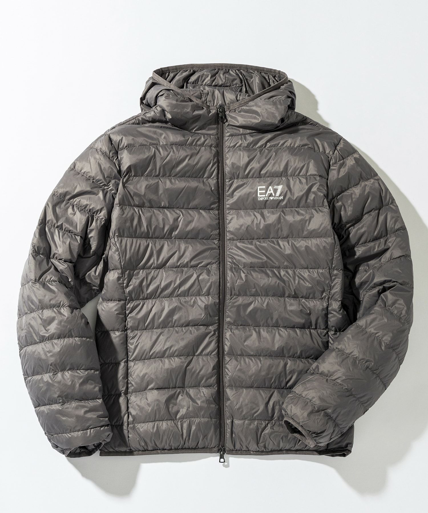EMPORIO ARMANI EA7(イーエーセブン)ダウンジャケット/パッカブル 