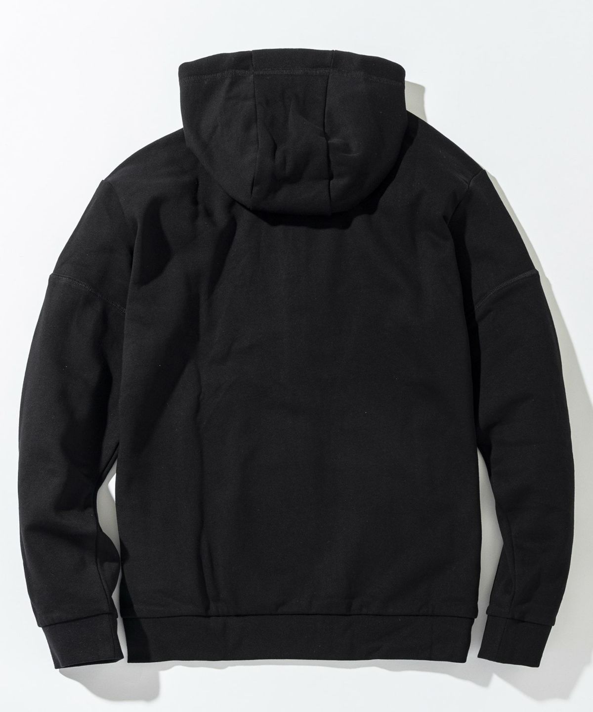 EMPORIO ARMANI EA7(イーエーセブン)スウェットパーカー/裏起毛
