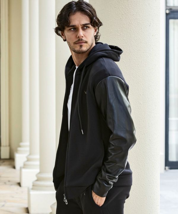 1PIU1UGUALE3 RELAX(ウノピゥウノウグァーレトレ リラックス)レザー