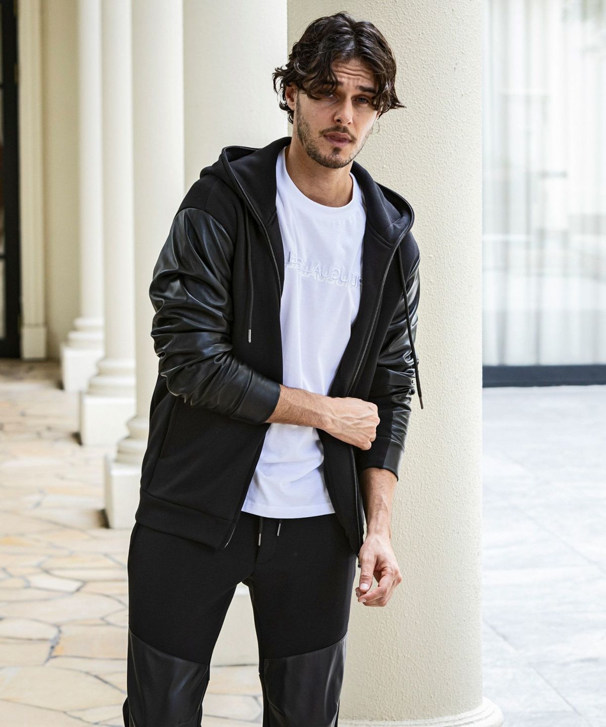 000000036670-07-xl.jpg?t=