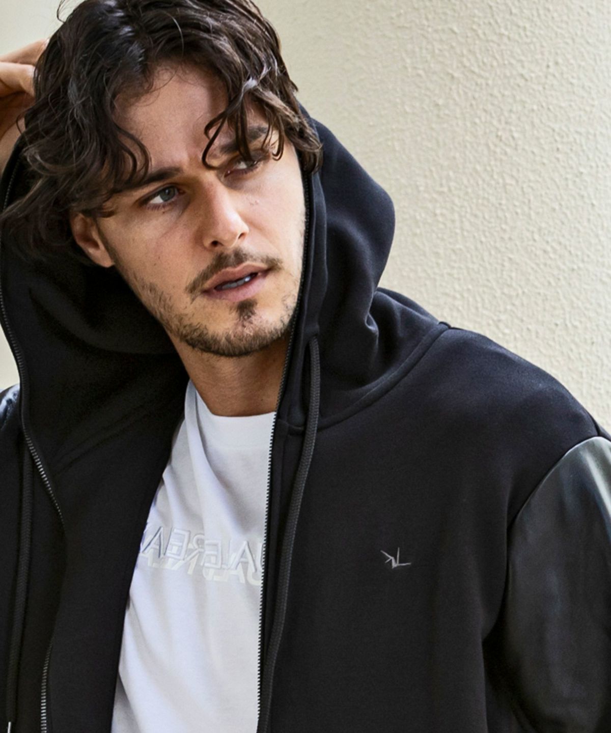 1PIU1UGUALE3 RELAX(ウノピゥウノウグァーレトレ リラックス