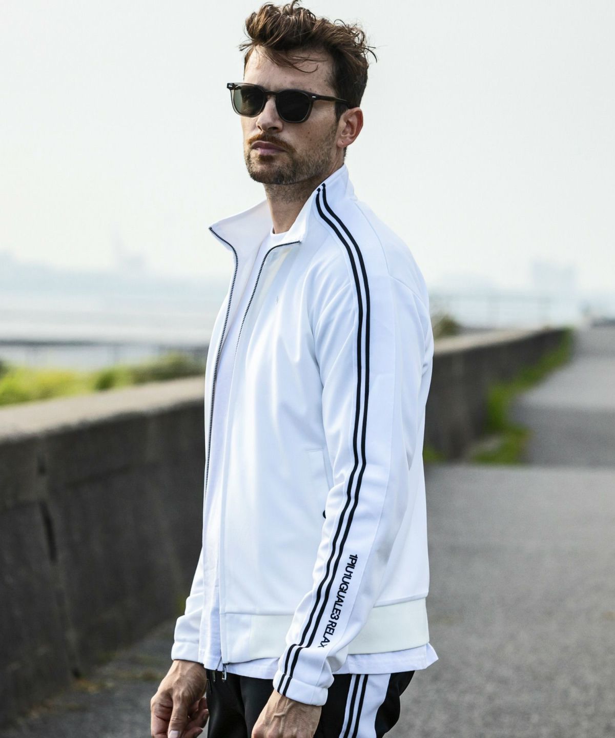 希少　1PIU1UGUALE3 GOLF トラックジャケット　Sサイズ 1PIU1UGUALE3 GOLF - CRAZY TRACK JACKET / ロゴ クレイジーパターン