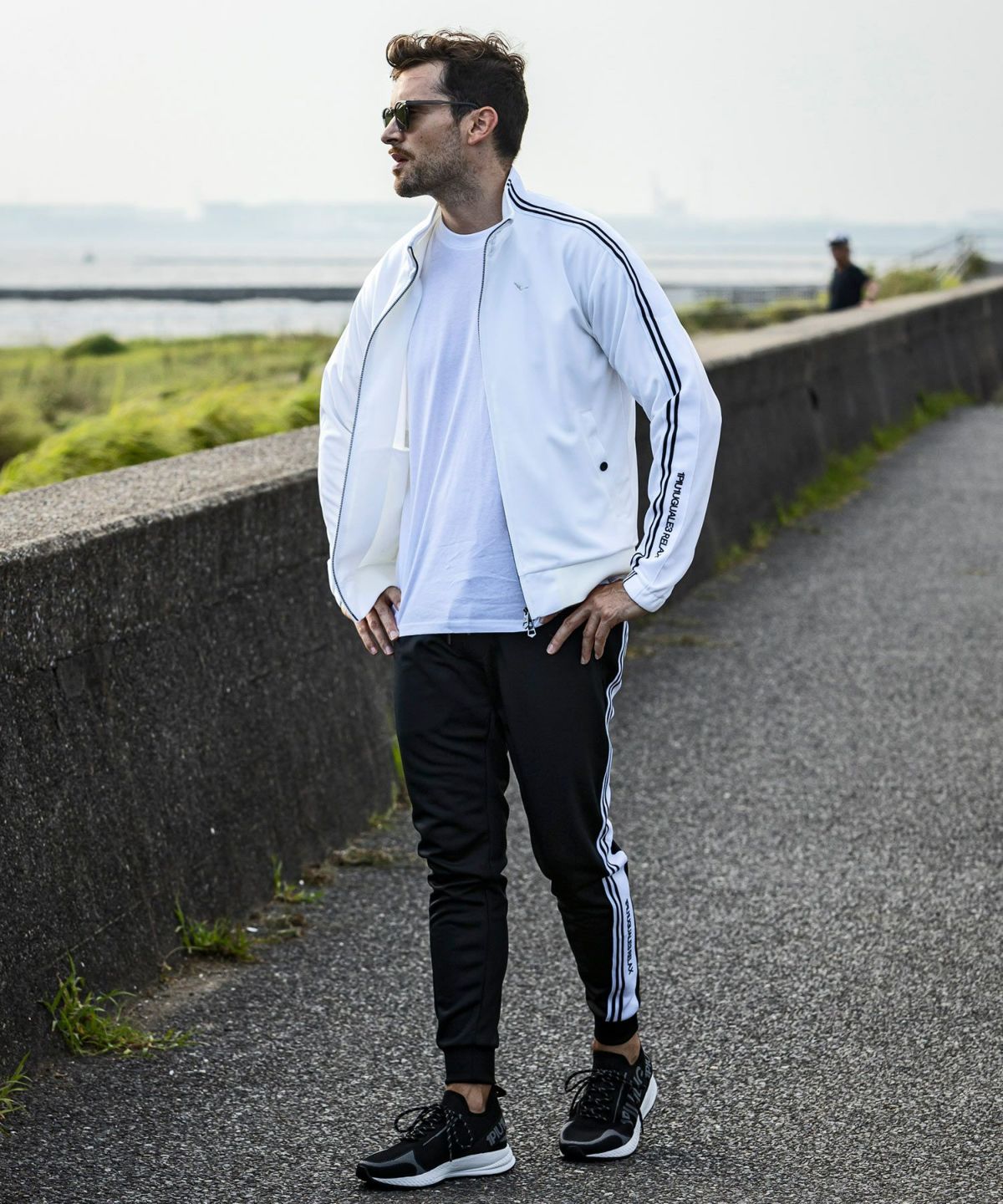 1PIU1UGUALE3 RELAX(ウノピゥウノウグァーレトレ リラックス