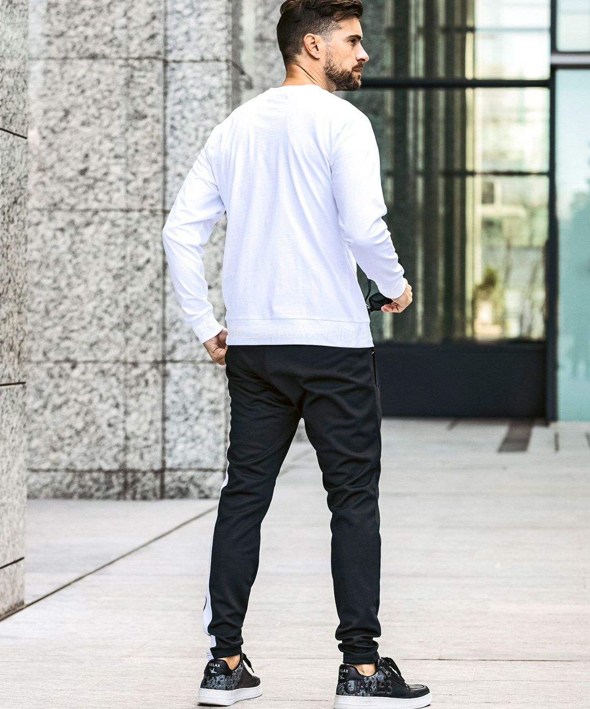 1PIU1UGUALE3 RELAX(ウノピゥウノウグァーレトレ リラックス