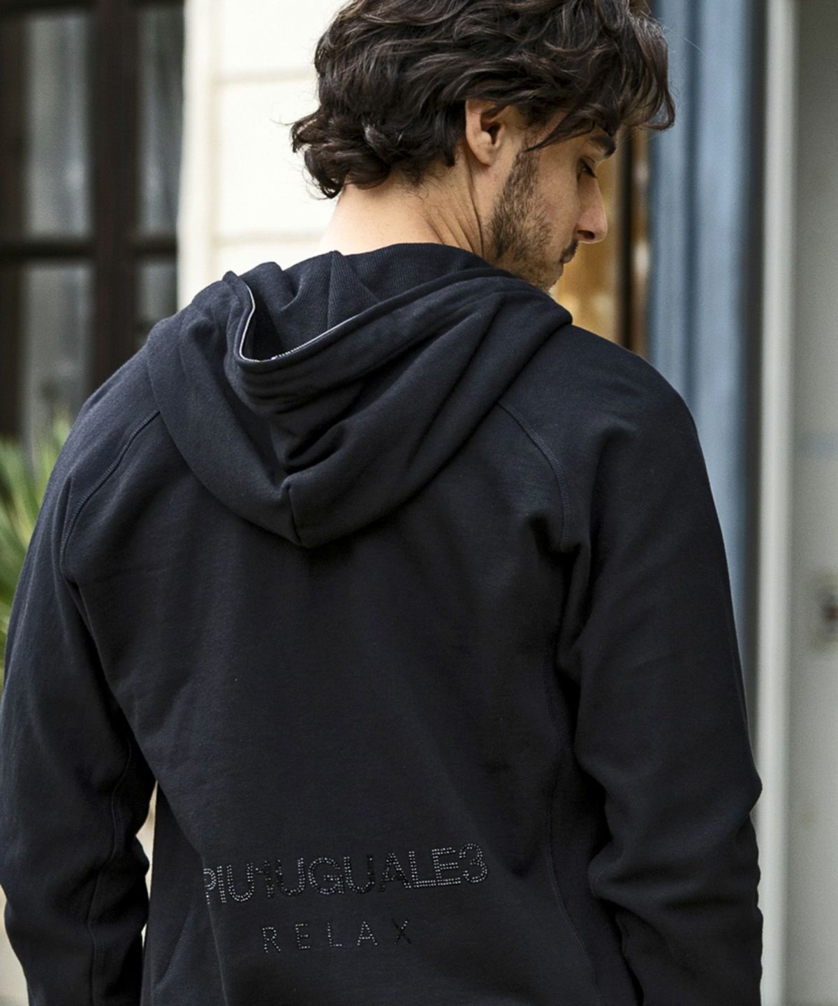 1PIU1UGUALE3 RELAX(ウノピゥウノウグァーレトレ リラックス)ライン