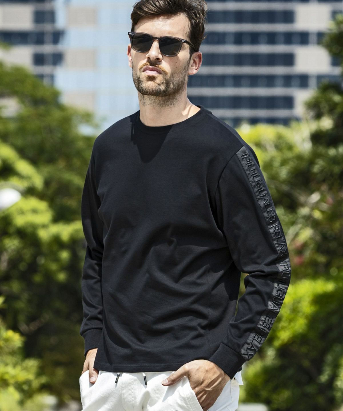 1PIU1UGUALE3 RELAX(ウノピゥウノウグァーレトレ リラックス)テープ