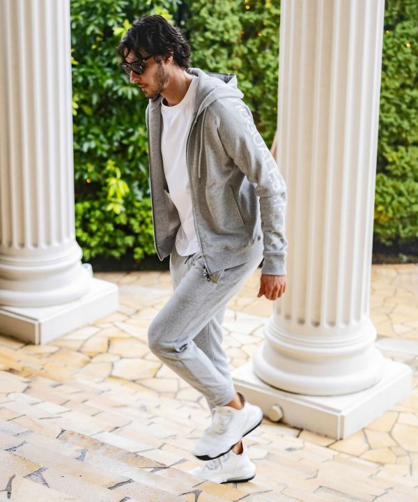 1PIU1UGUALE3 RELAX(ウノピゥウノウグァーレトレ リラックス)ライン