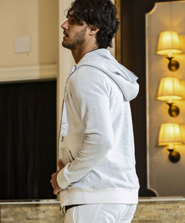 1PIU1UGUALE3 RELAX(ウノピゥウノウグァーレトレ リラックス)セイム