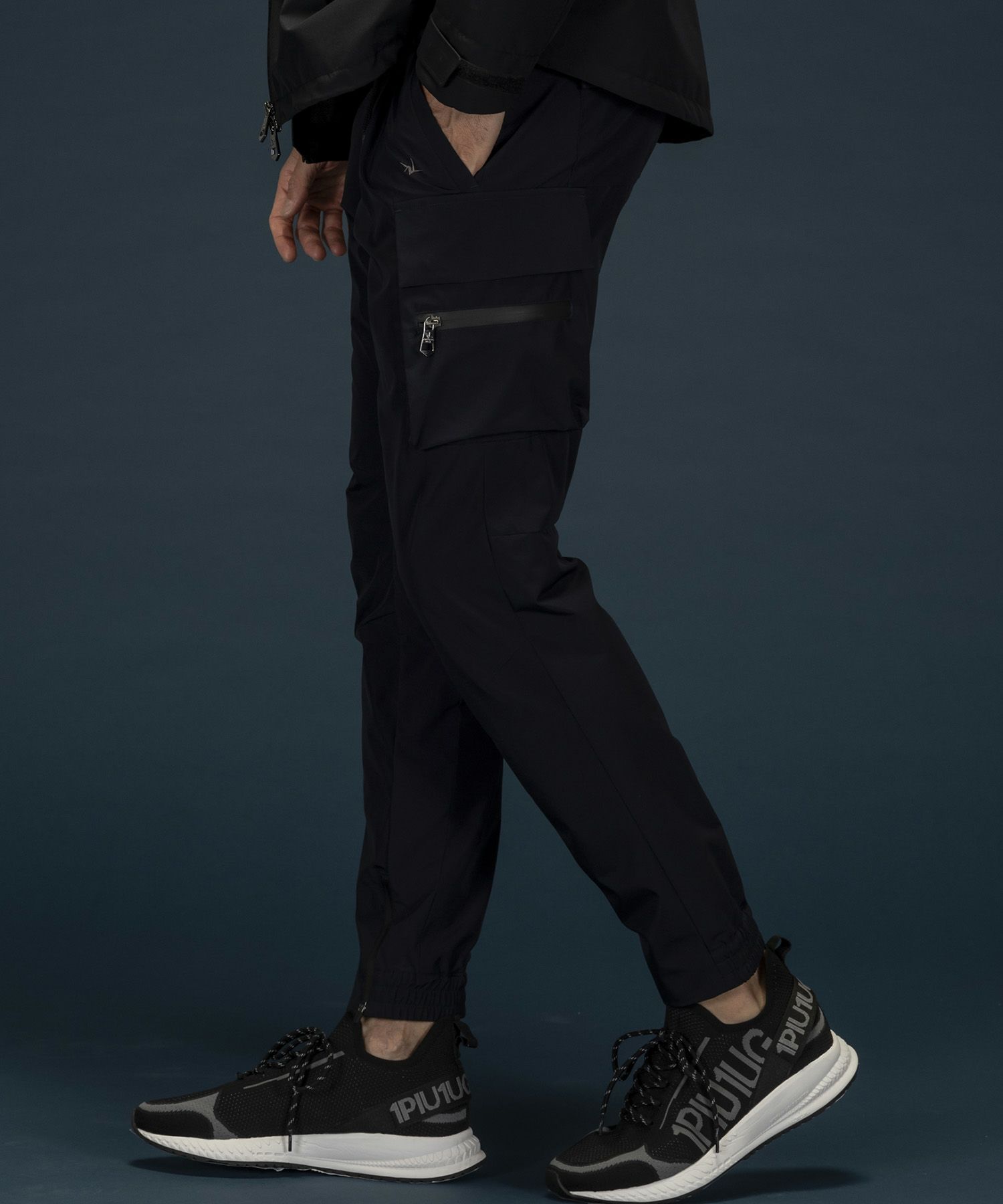 1PIU1UGUALE3 RELAX × +phenix(ウノピゥウノウグァーレトレ リラックス