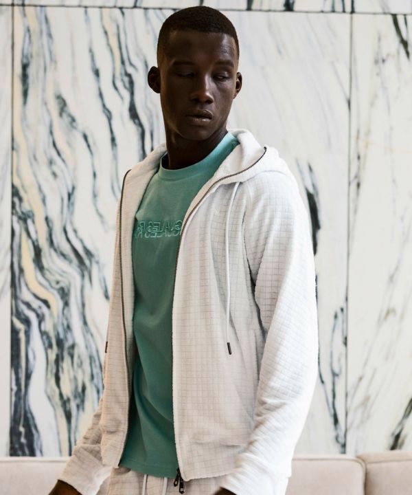 1PIU1UGUALE3 RELAX(ウノピゥウノウグァーレトレ リラックス)ブロック