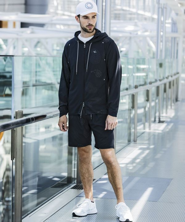 1PIU1UGUALE3 RELAX(ウノピゥウノウグァーレトレ リラックス