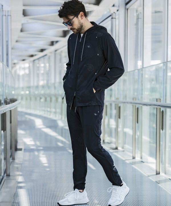 1PIU1UGUALE3 RELAX(ウノピゥウノウグァーレトレ リラックス