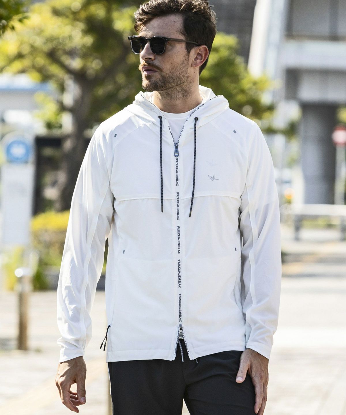 1PIU1UGUALE3 RELAX(ウノピゥウノウグァーレトレ リラックス