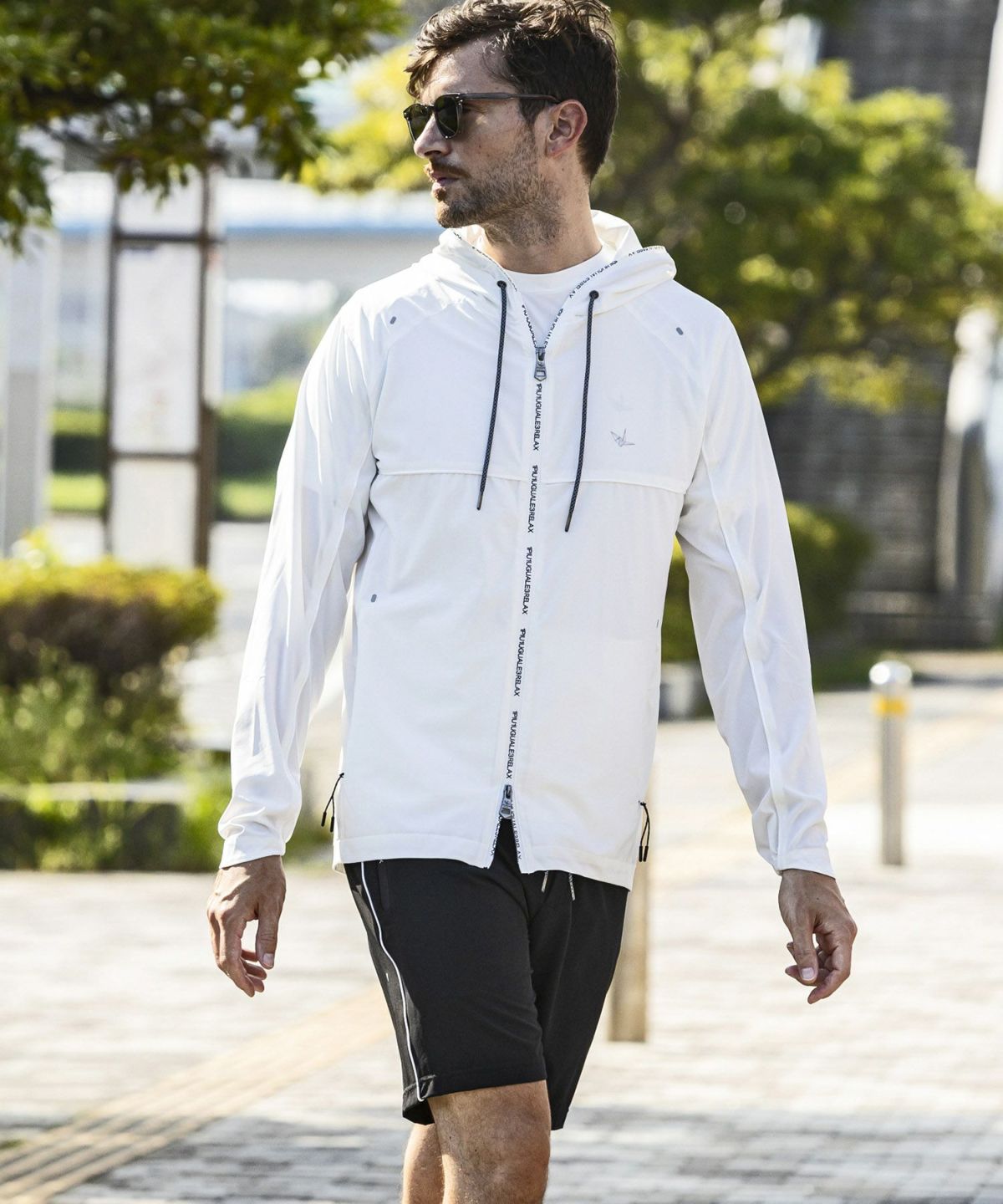 1PIU1UGUALE3 RELAX(ウノピゥウノウグァーレトレ リラックス