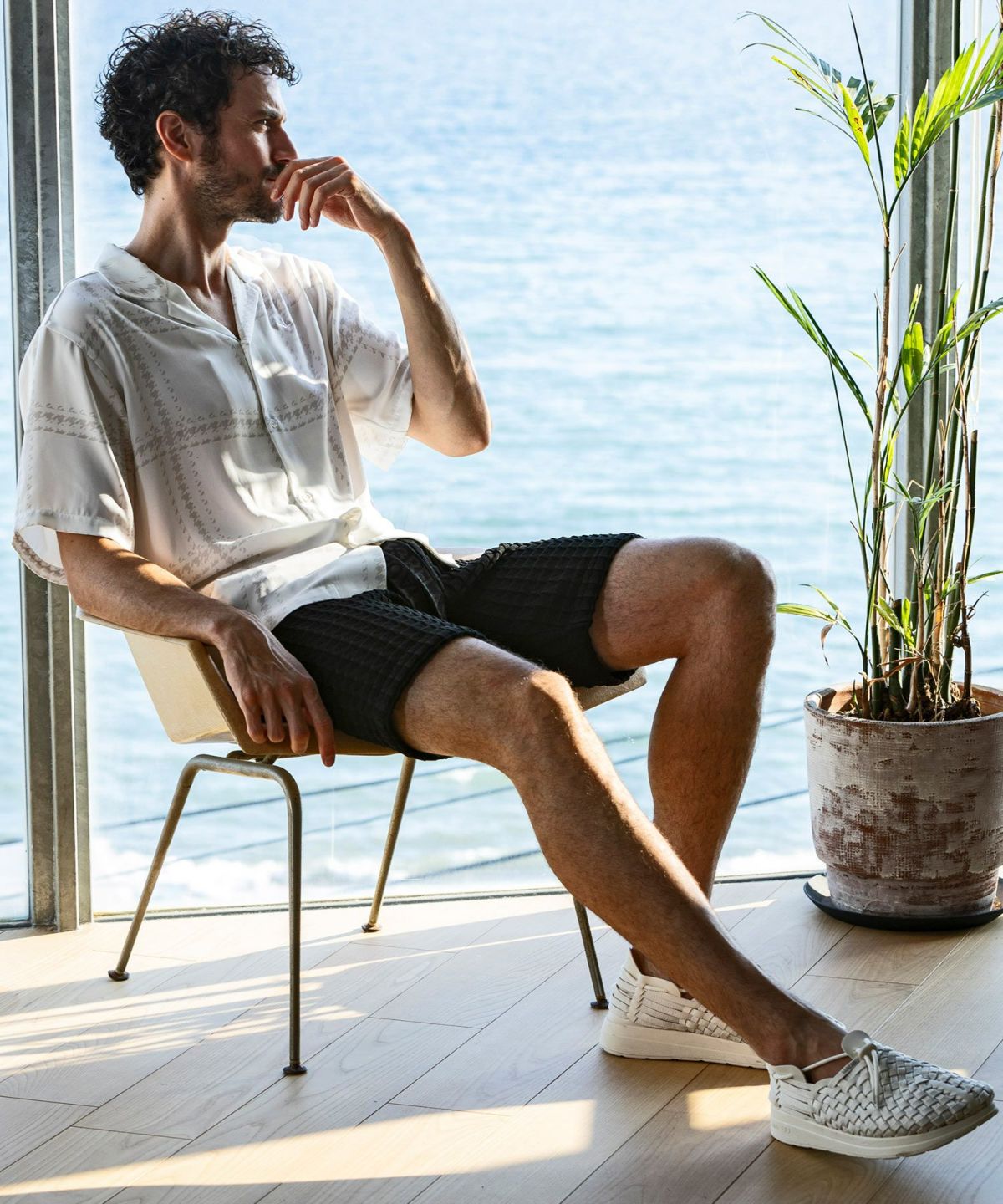 1PIU1UGUALE3 RELAX(ウノピゥウノウグァーレトレ リラックス)スクエア