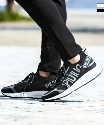1PIU1UGUALE3 RELAX(ウノピゥウノウグァーレトレ リラックス)Vibramランニングスニーカー