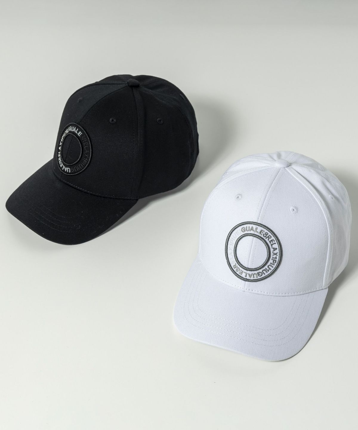 1PIU1UGUALE3 RELAX(ウノピゥウノウグァーレトレ リラックス)サークル