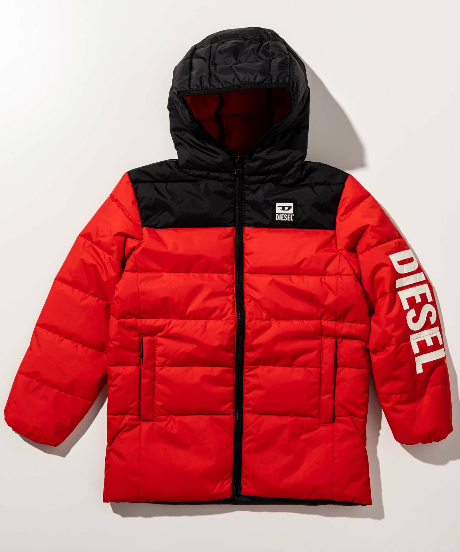 DIESEL（ディーゼル）Kids & Junior ブランドロゴダウンジャケット  