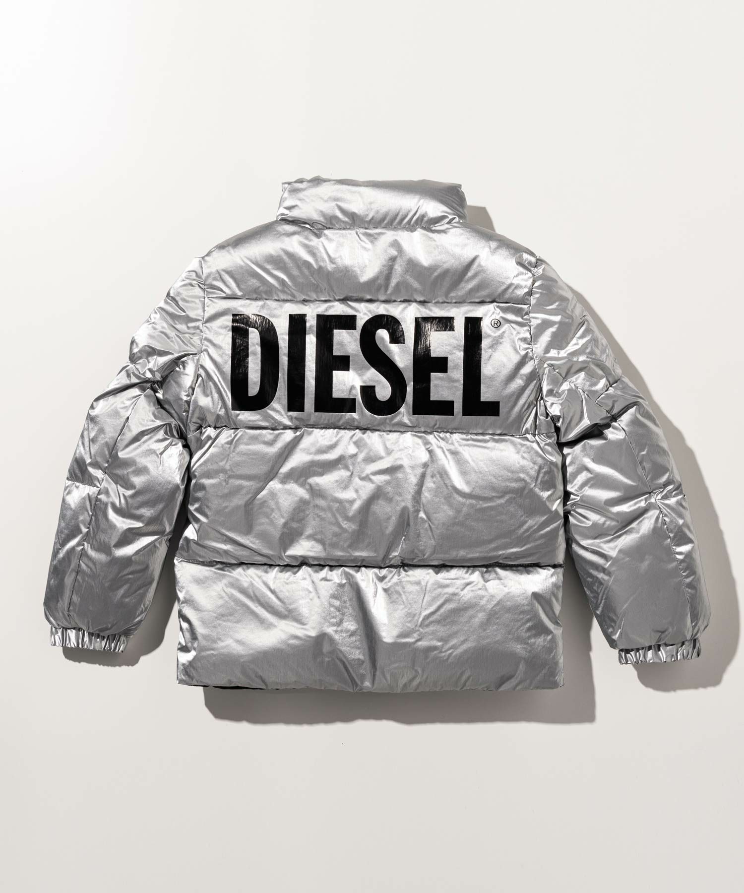 DIESEL（ディーゼル）Kids & Junior ブランドロゴダウンジャケット 