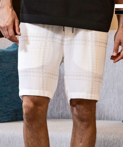 1PIU1UGUALE3 RELAX(ウノピゥウノウグァーレトレ リラックス