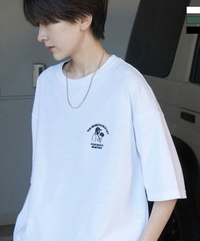 ILL'S（イルズ）ワンポイント刺繍ロゴ ヒゲおじ デイリーウォーキング ビッグシルエット半袖Tシャツ カットソー ユニセックス