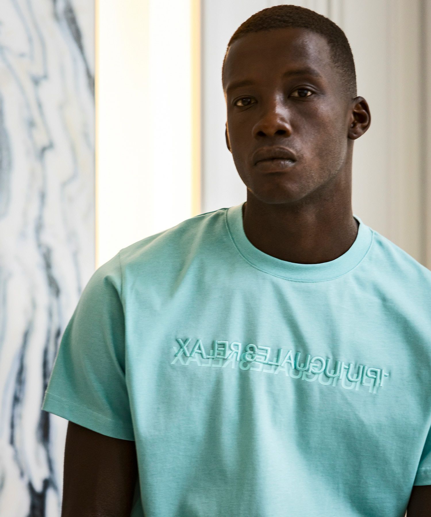 1PIU1UGUALE3 RELAX(ウノピゥウノウグァーレトレ リラックス)2重ロゴ