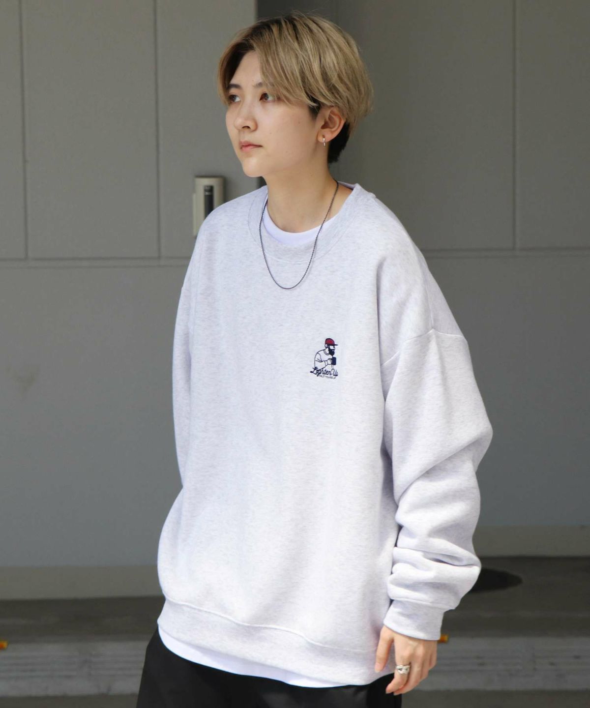 ILL'S（イルズ）ワンポイント刺繍ロゴ おじ デイリー