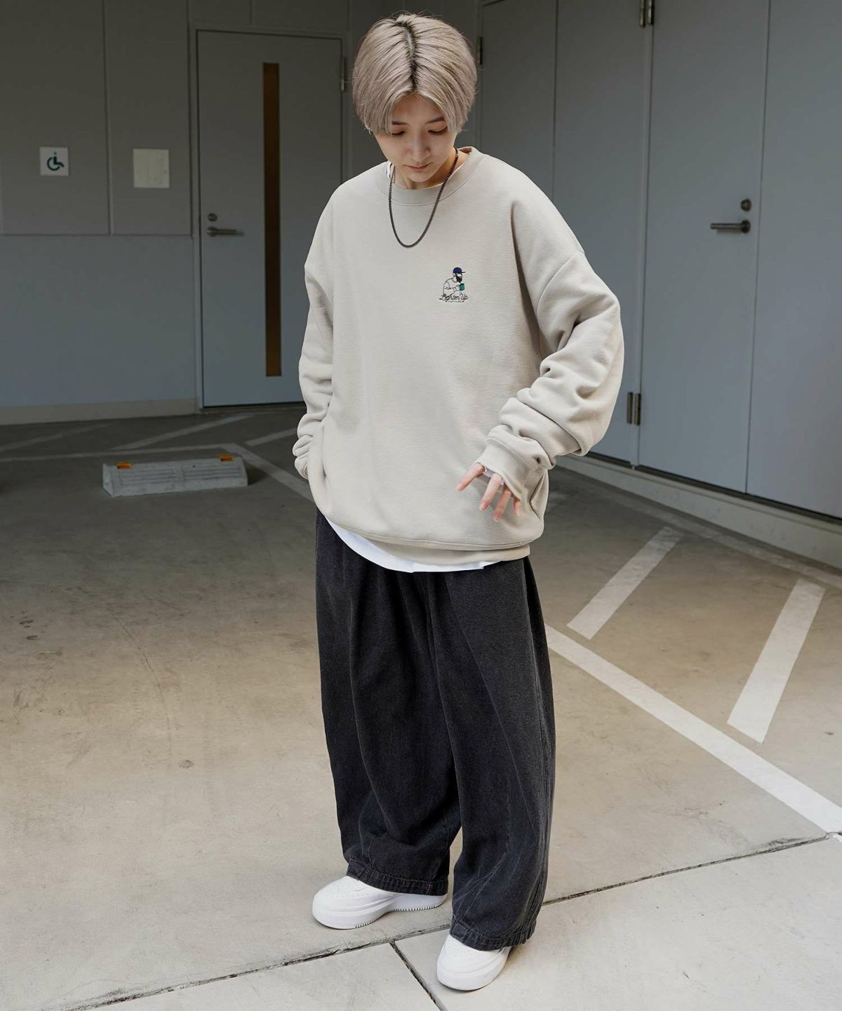 ILL'S（イルズ）ワンポイント刺繍ロゴ おじ デイリー