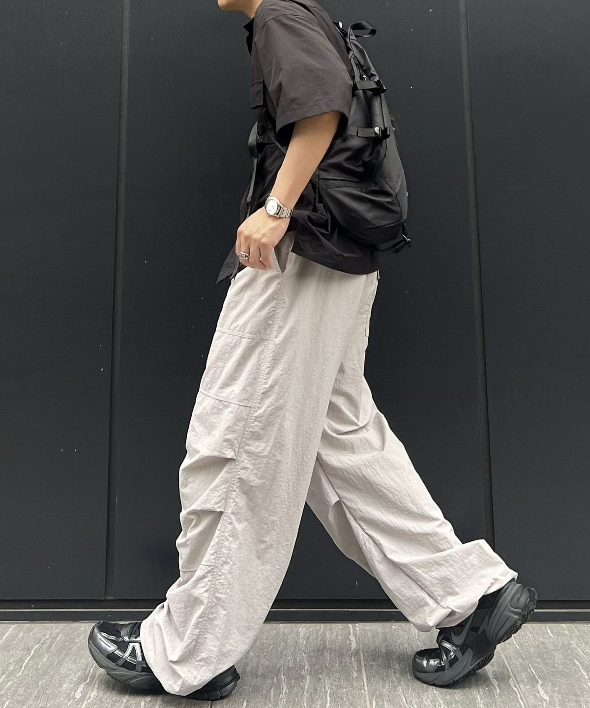 Confirm(コンファーム)ゴープコア ナイロンパンツ / パラシュート