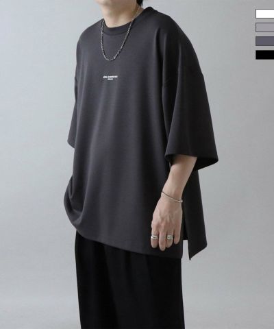 Confirm（コンファーム）ドレープとろみ ビッグシルエット ワンポイント フォトフロントプリント フォトバックプリント オーバーサイズ ポンチ半袖Tシャツ カットソー