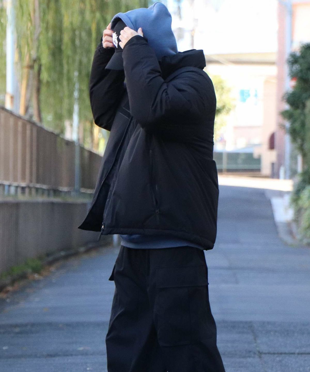 Confirm（コンファーム）2way フード付き ビッグシルエット スタンド