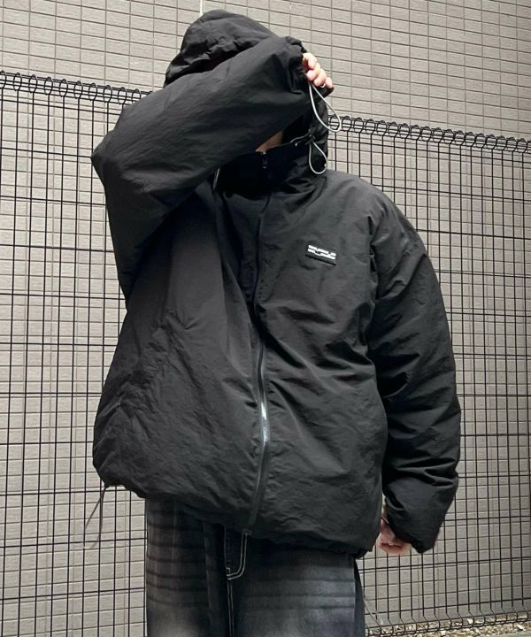 ILL'S（イルズ）ビッグシルエット ラバーワンポイントロゴ ナイロン