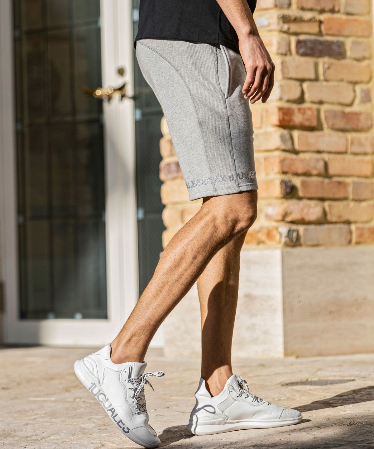 1PIU1UGUALE3 RELAX(ウノピゥウノウグァーレトレ リラックス)ライン