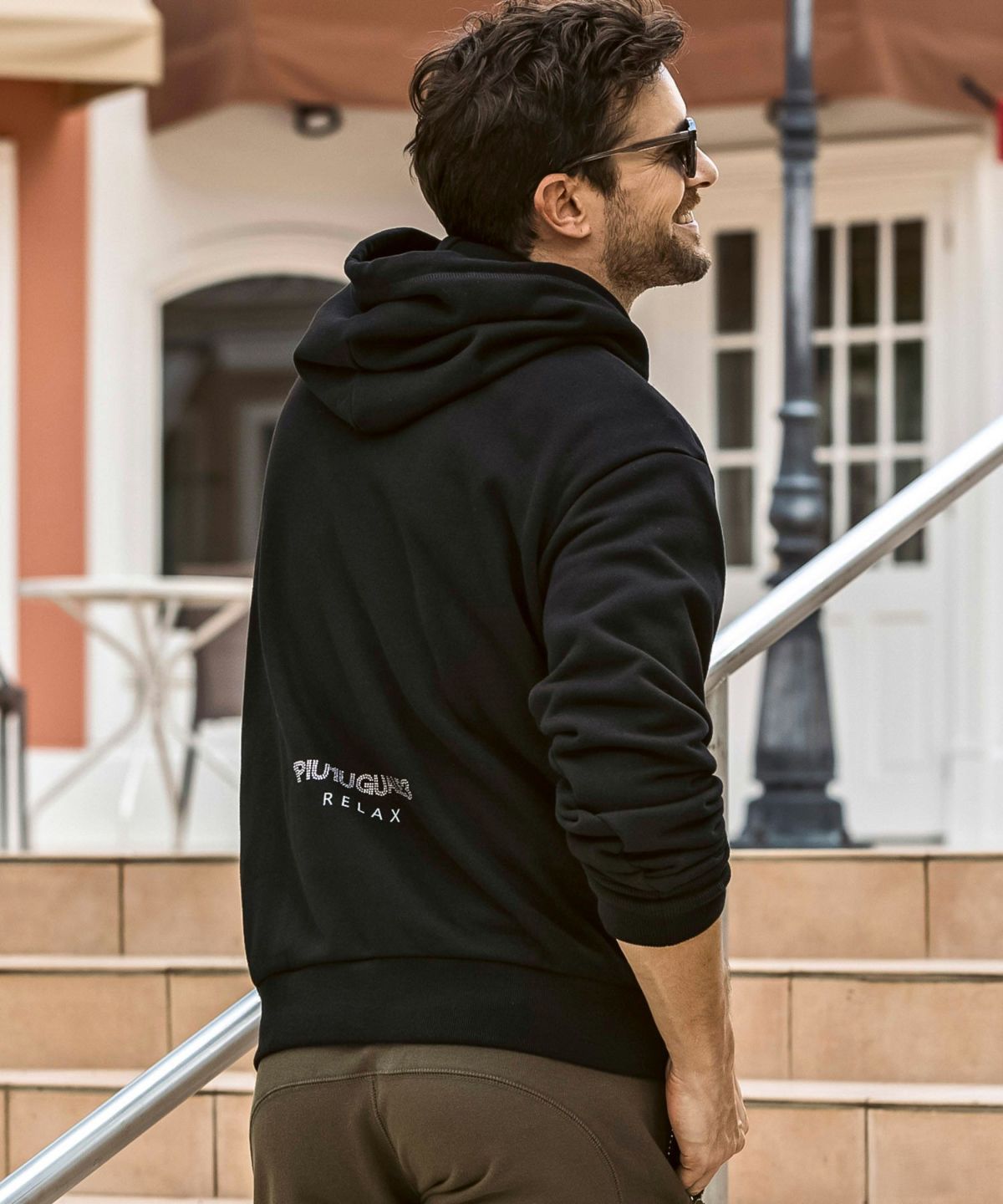 1PIU1UGUALE3 RELAX(ウノピゥウノウグァーレトレ リラックス