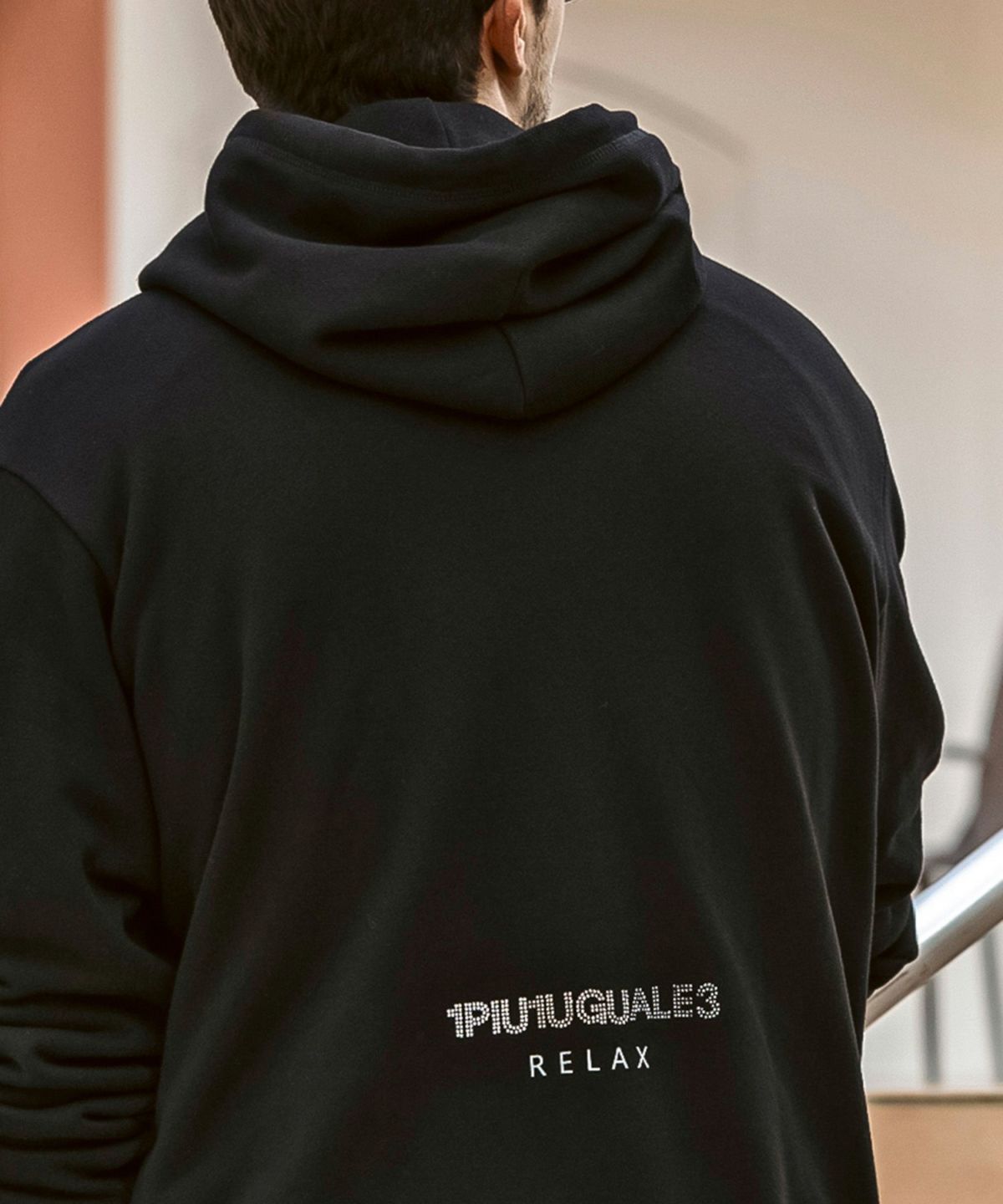 1PIU1UGUALE3 RELAX(ウノピゥウノウグァーレトレ リラックス