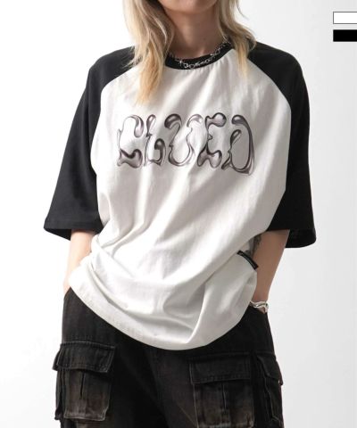 Confirm（コンファーム）韓国ストリート ハート / メタル文字 グランジロゴ Y2K ビッグシルエット半袖Tシャツ メンズ レディース
