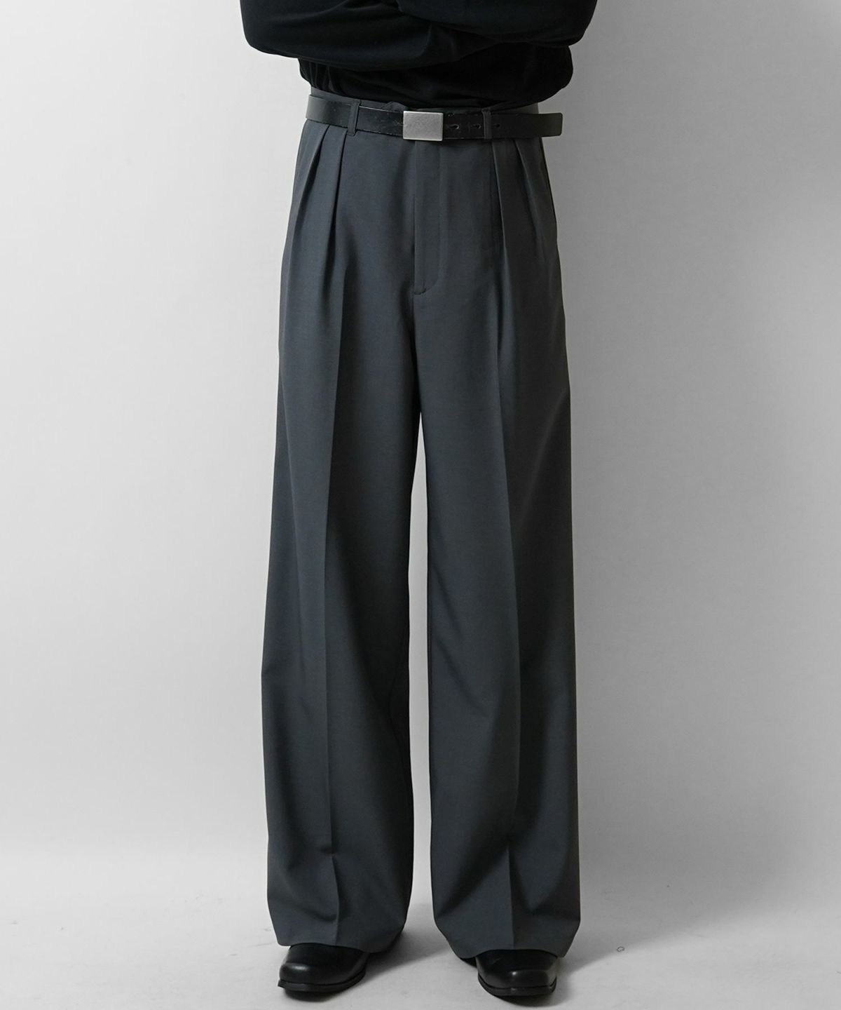 Confirm（コンファーム）ヴィンテージメイク ケミカル加工 デニム