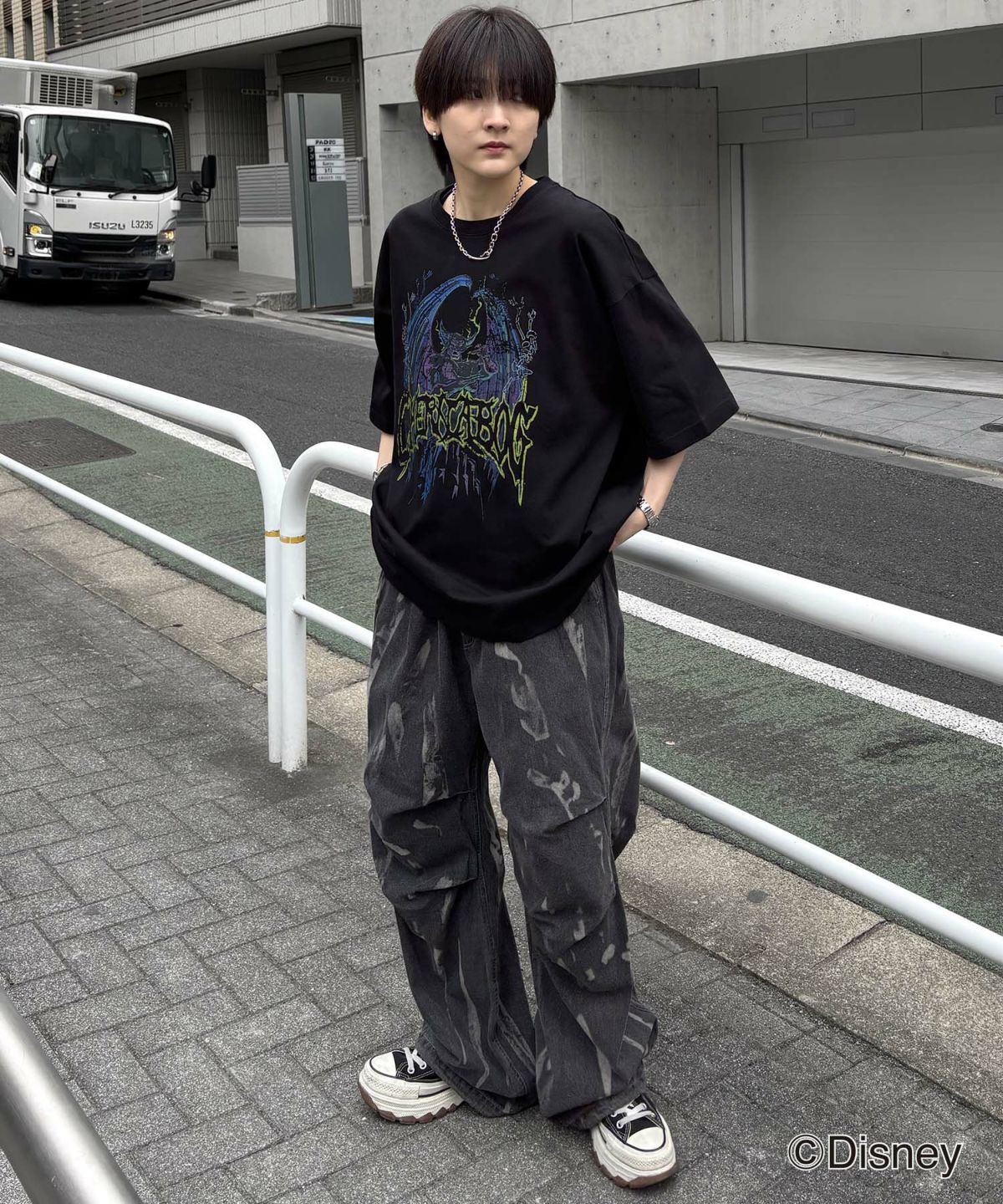 Disney ディズニー　チェルナボーグ　Tシャツ　カットソー 古着 レア！disney VILLAINS ヴィランズ チェルナボーグ tシャツ 黒